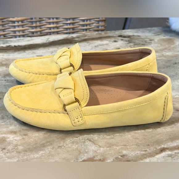 Women’s COLE HAAN Emmie knot drivers loafer flats- butter yellow. Size 8 - Picture 3 of 8